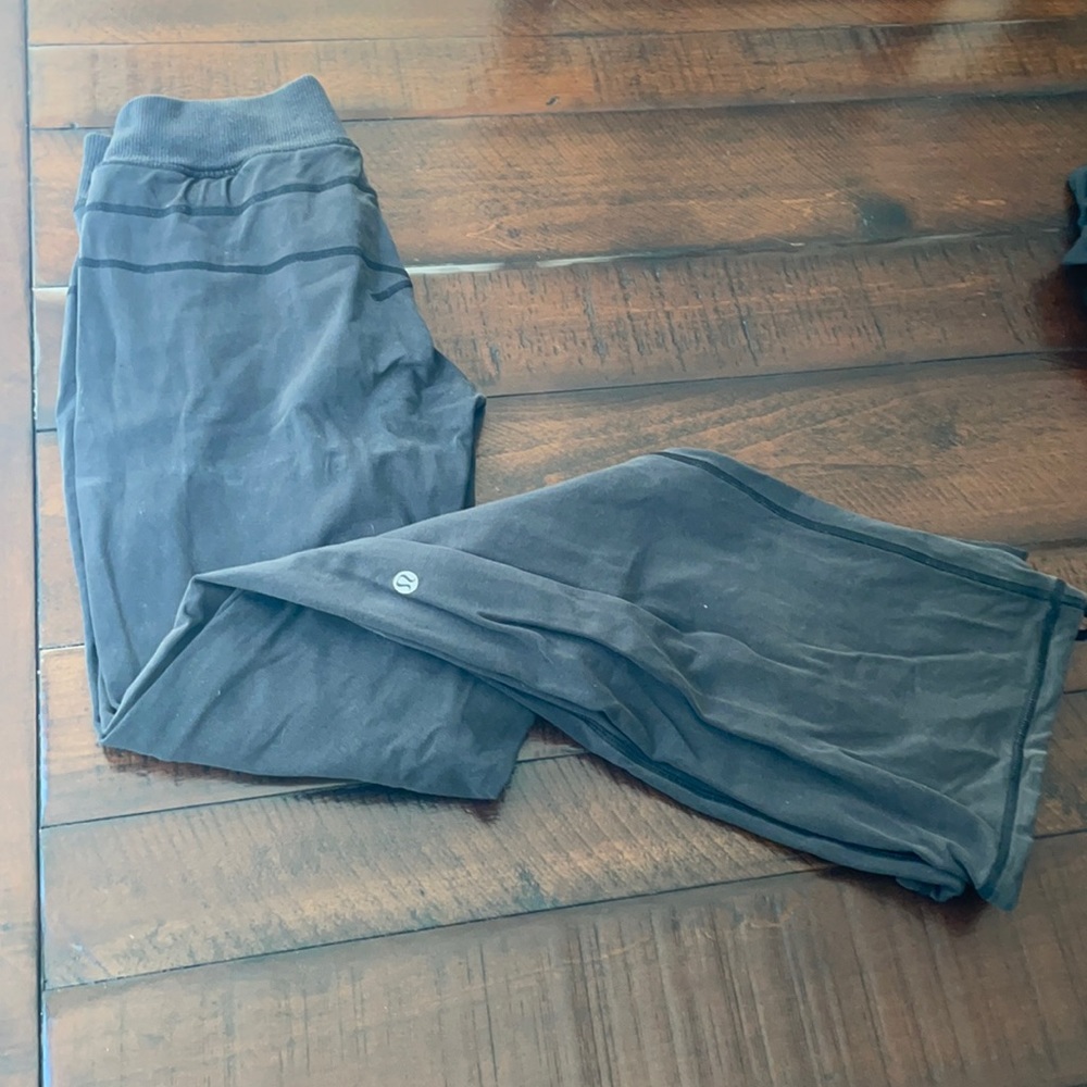 Lululemon sweatpants